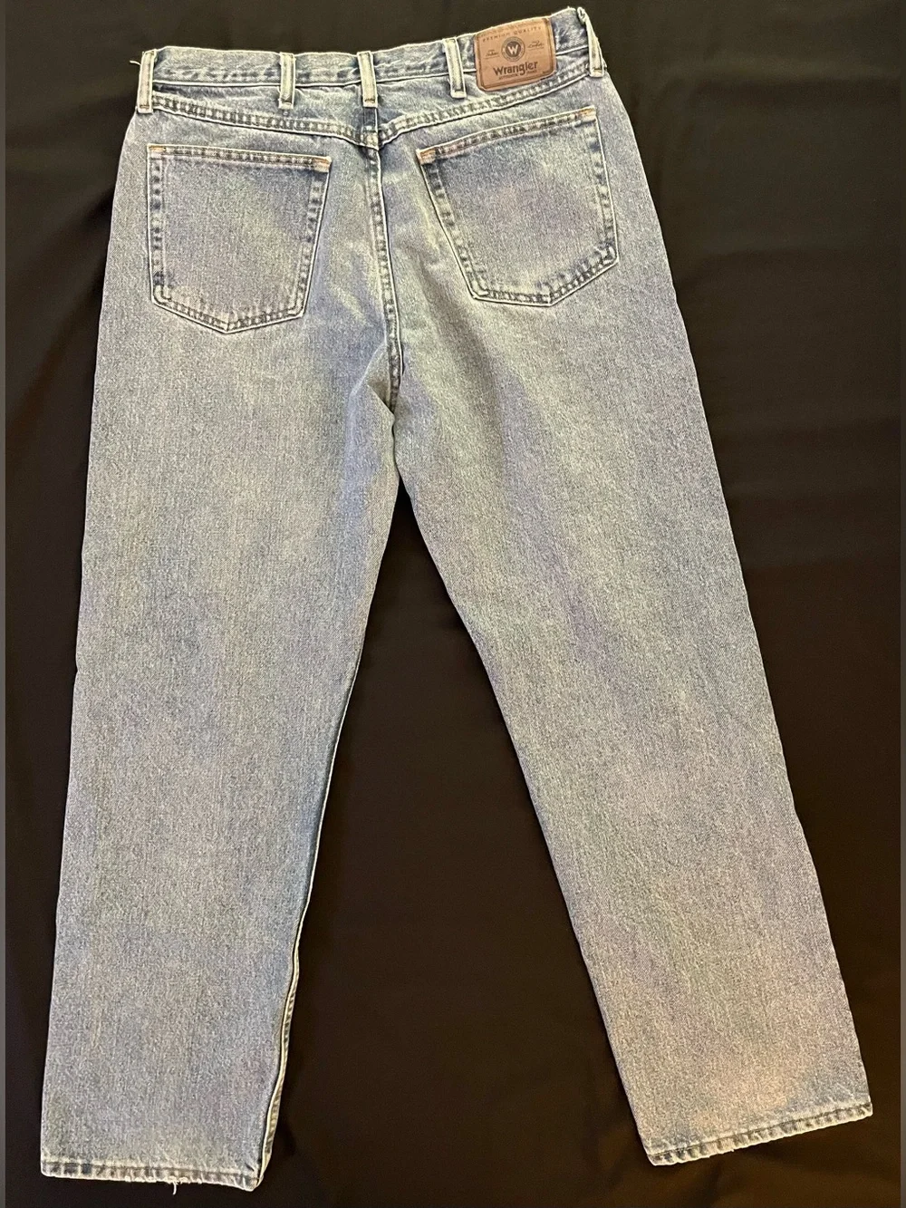 Wrangler Authentics Mens Jeans 34x32 Light Blue Denim Straight Regular Fit